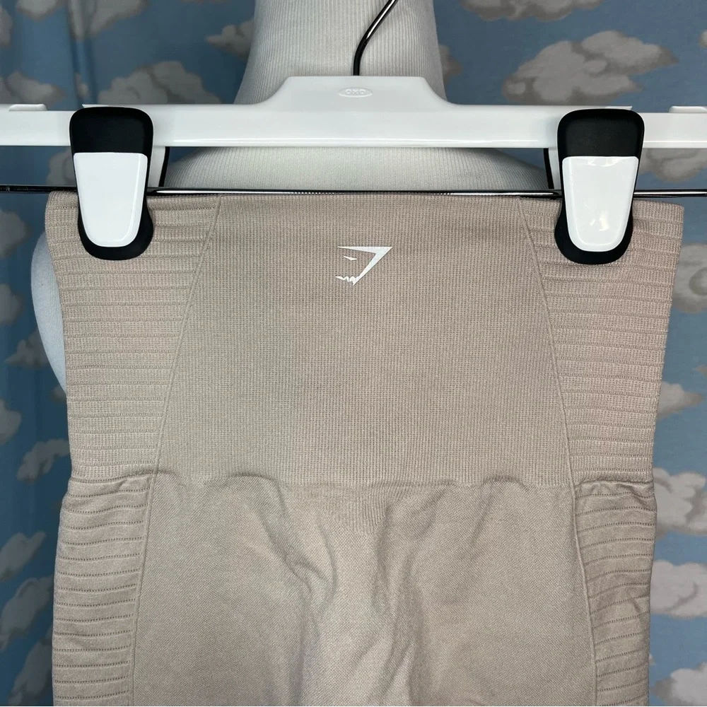 Gymshark Energy Seamless Cropped Leggings Beige Nude Tan Small Workout Gym‎ Run